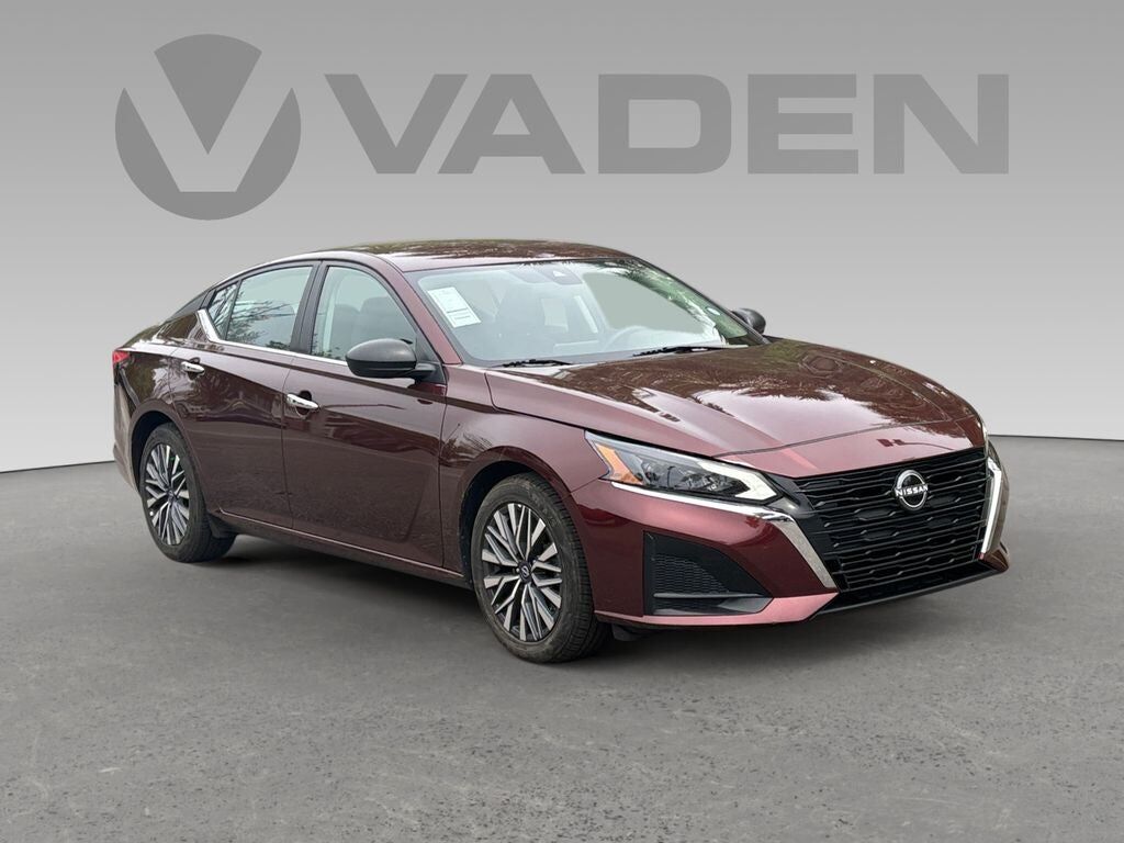 2025 NISSAN Altima