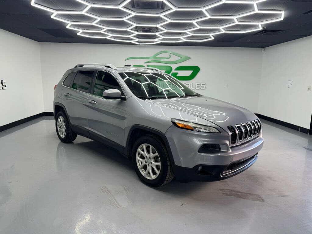 2015 JEEP Cherokee