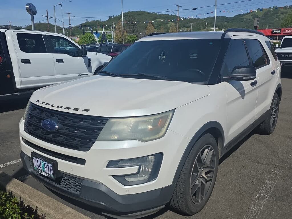 2016 FORD Explorer
