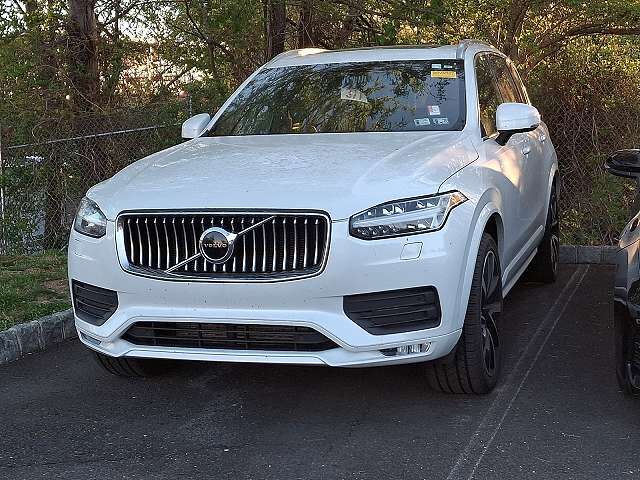 2021 VOLVO XC90