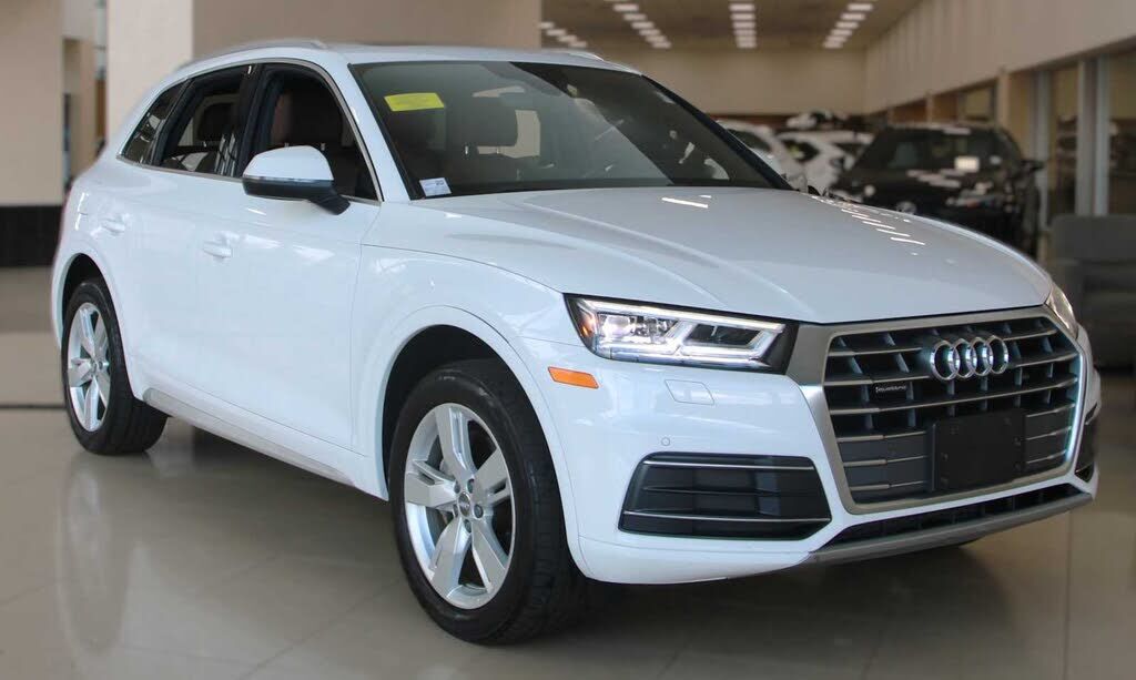 2018 AUDI Q5