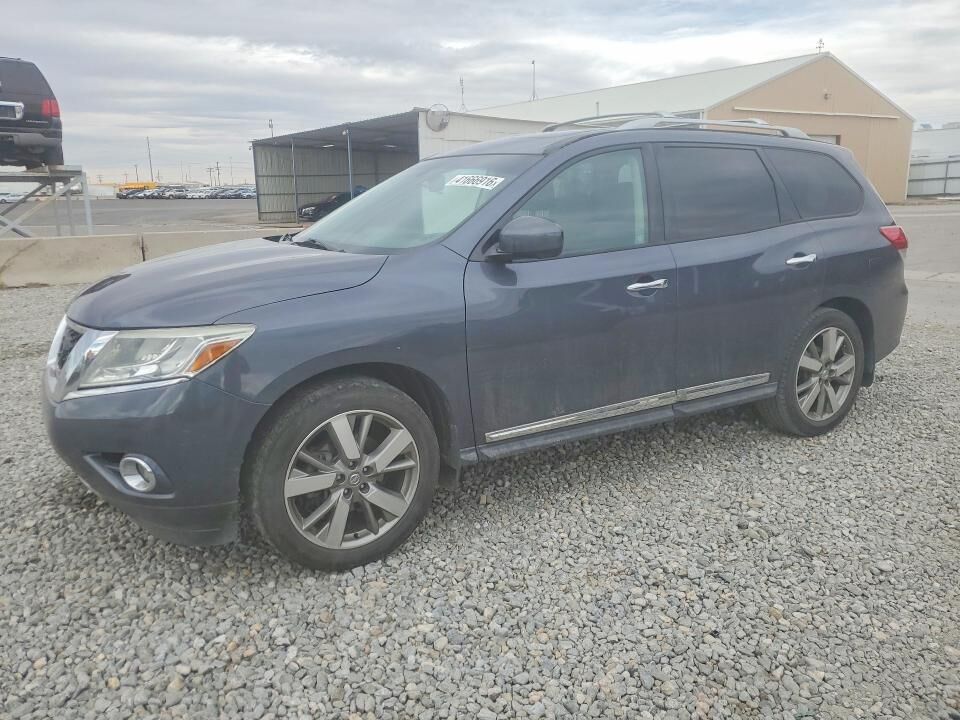 2014 NISSAN Pathfinder