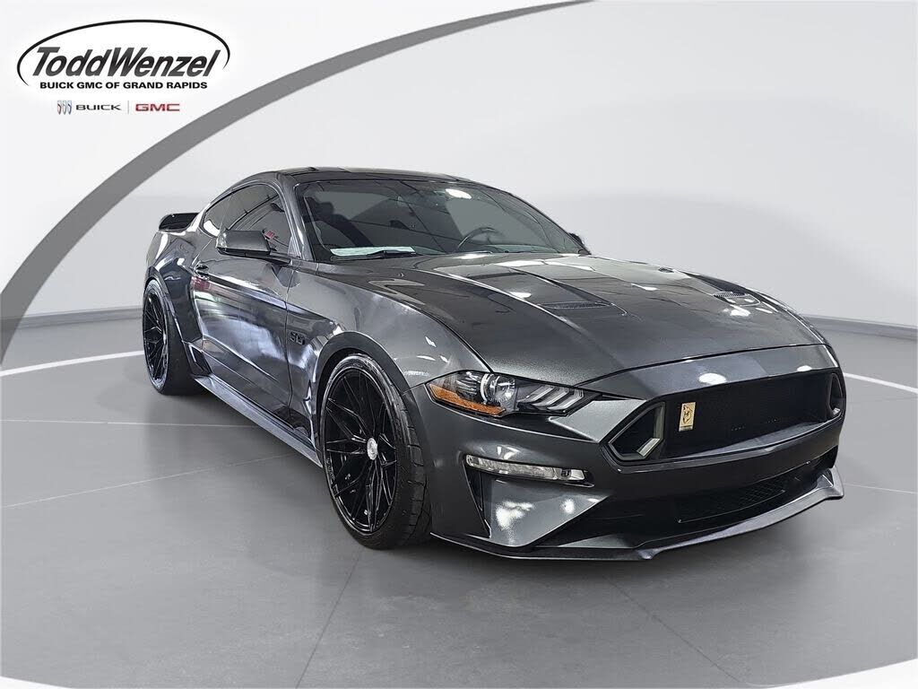 2019 FORD Mustang