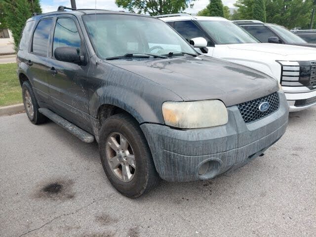 2005 FORD Escape