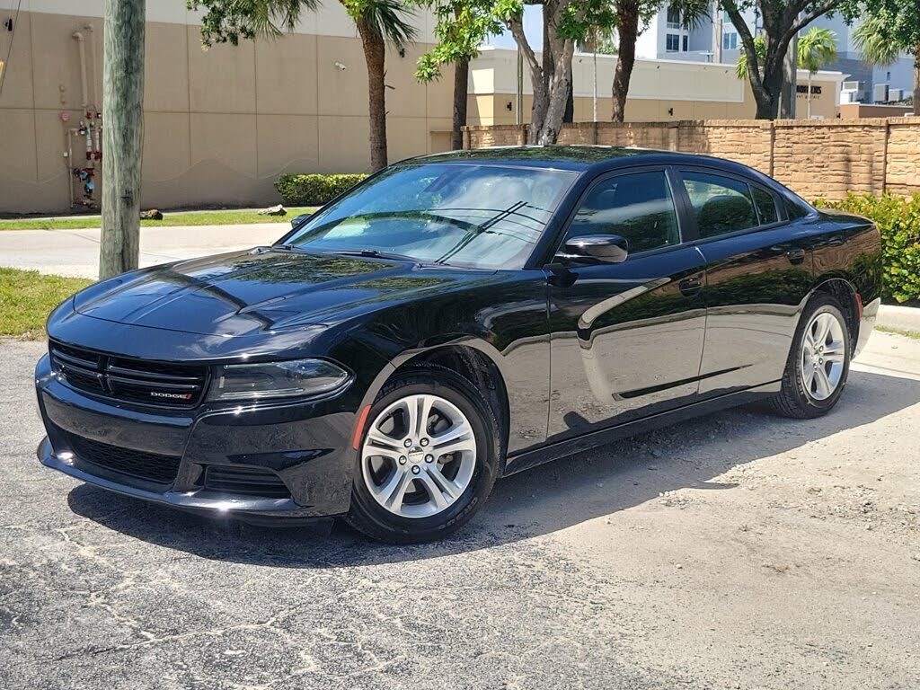 2022 DODGE Charger