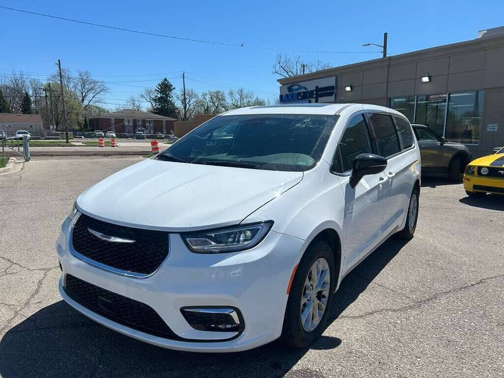 2026 CHRYSLER Pacifica