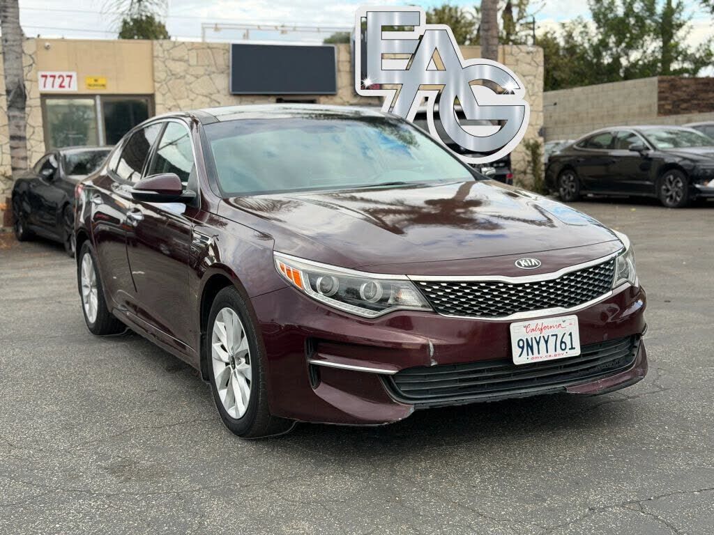 2017 KIA Optima