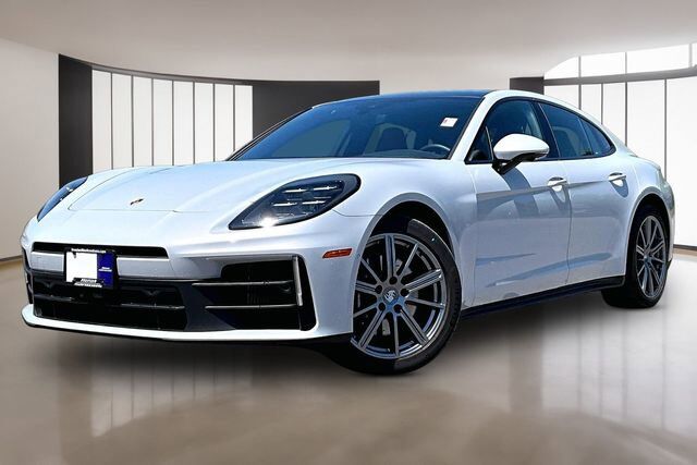2025 PORSCHE Panamera