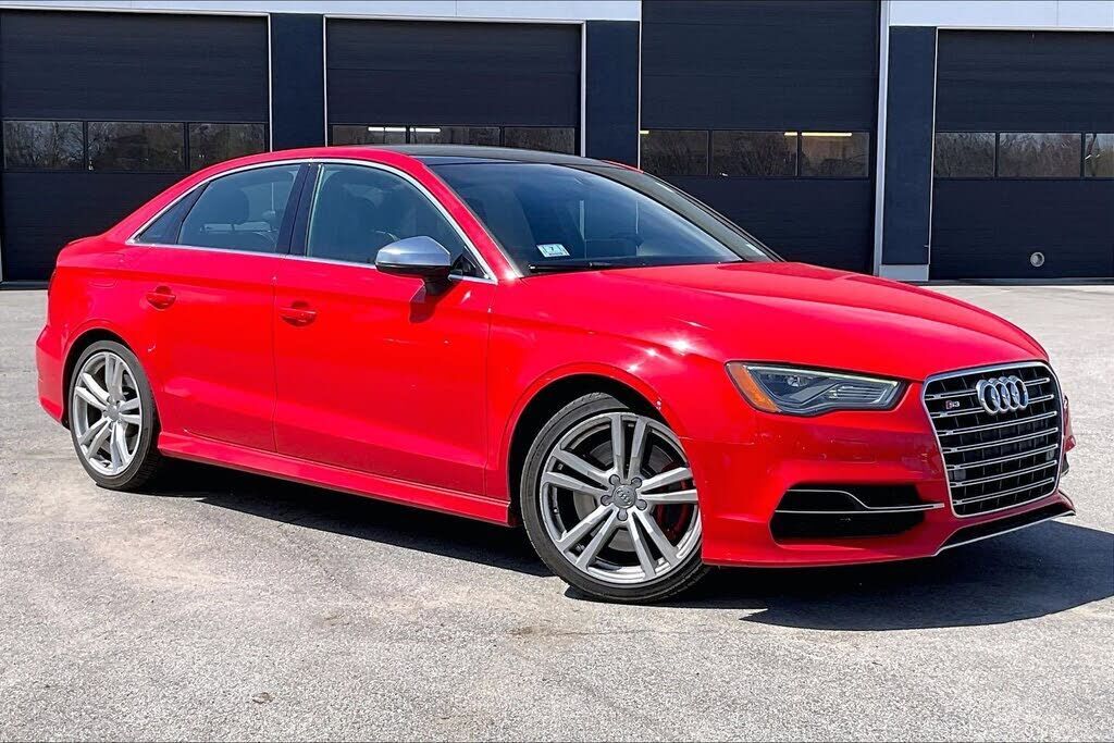 2016 AUDI S3