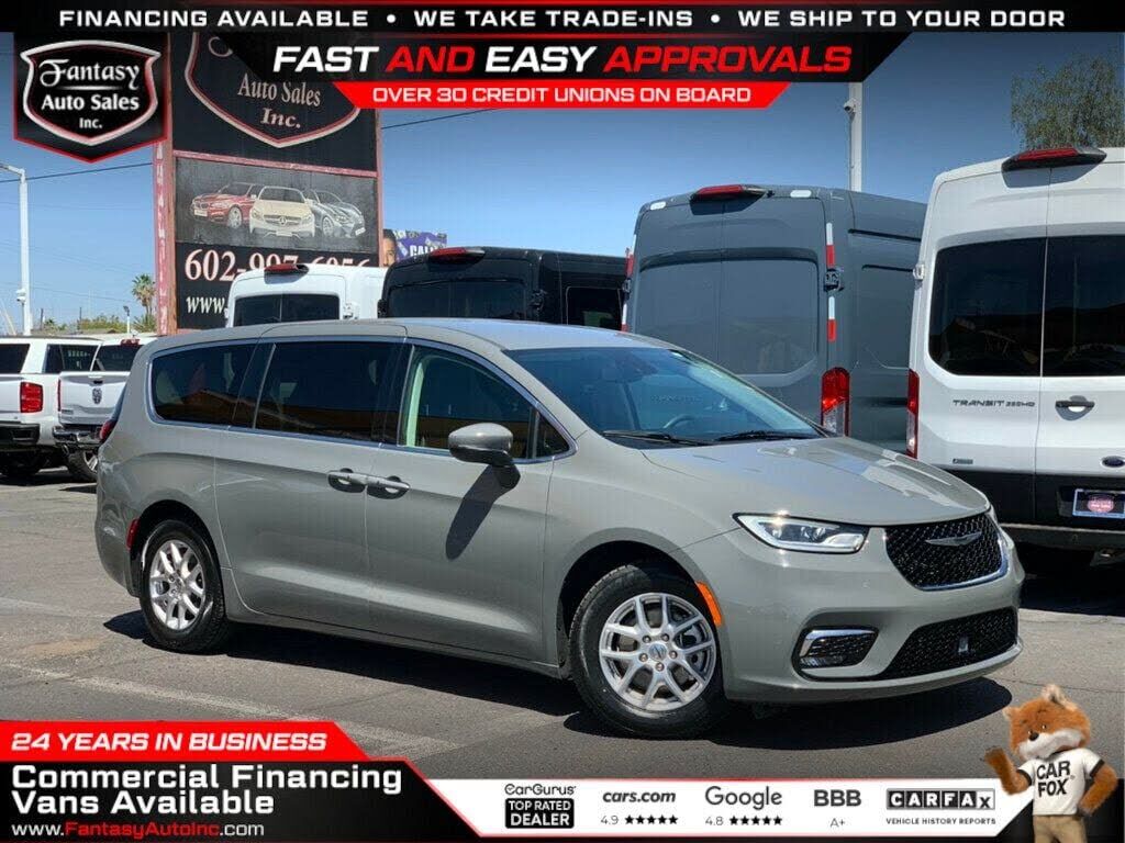 2023 CHRYSLER Pacifica