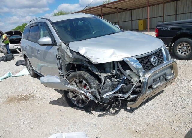 2013 NISSAN Pathfinder