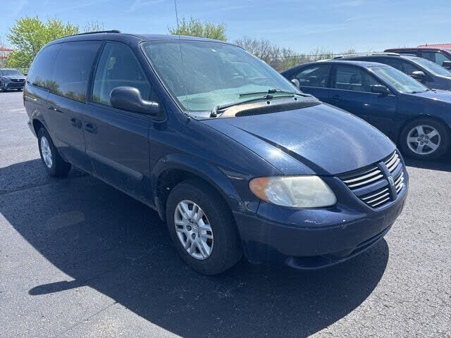 2005 DODGE Caravan