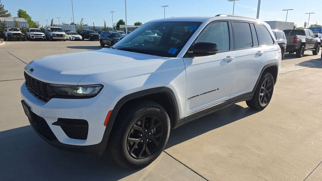 2024 JEEP Grand Cherokee