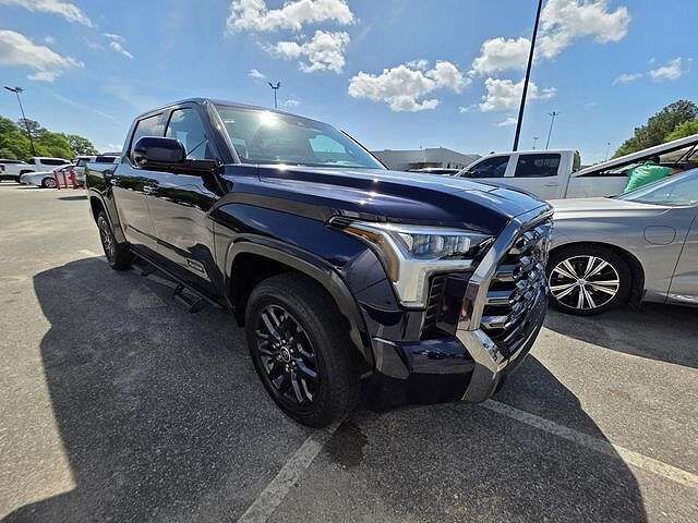 2023 TOYOTA Tundra