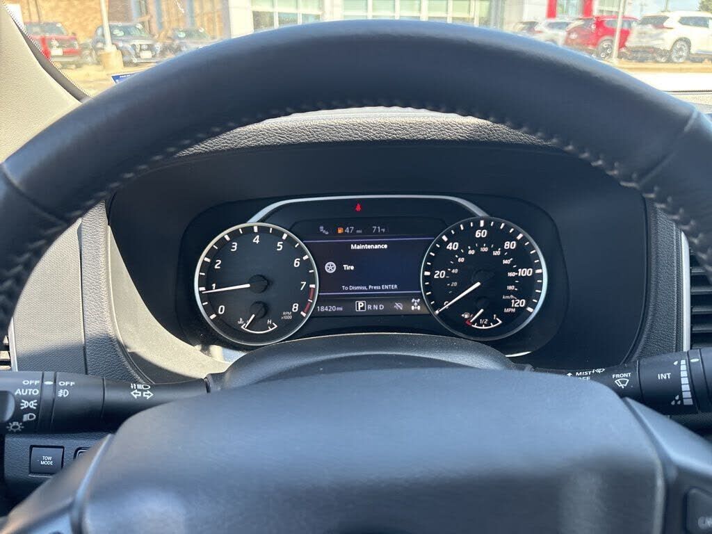 2024 NISSAN Frontier