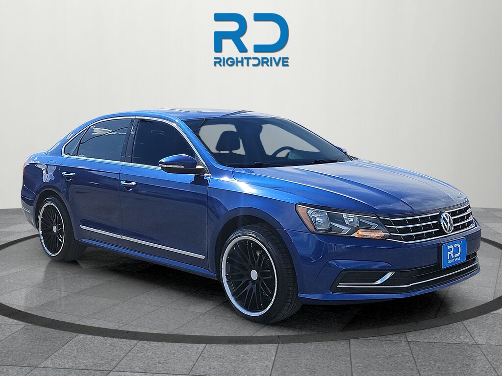 2016 VOLKSWAGEN Passat