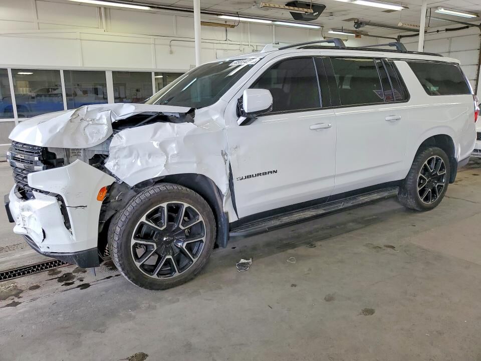 2022 CHEVROLET Suburban