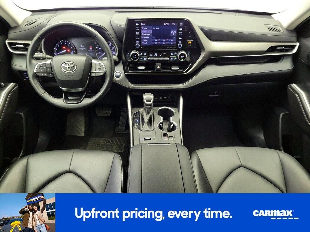 2020 TOYOTA Highlander