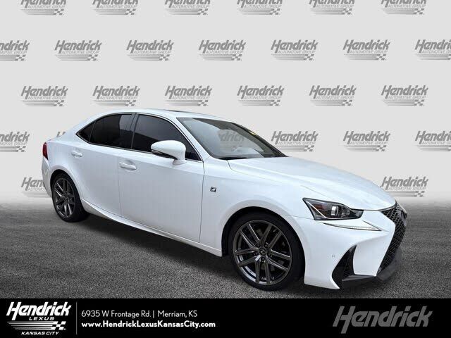 2019 LEXUS IS
