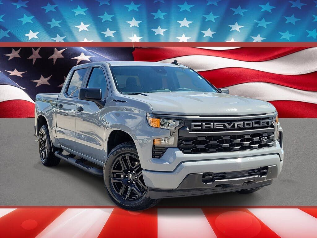 2025 CHEVROLET Silverado