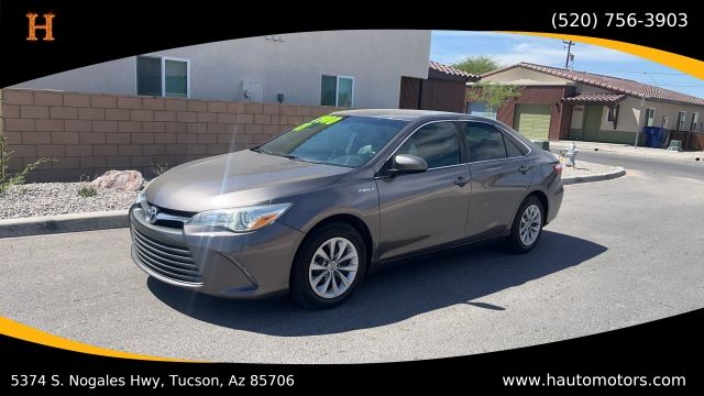 2017 TOYOTA Camry