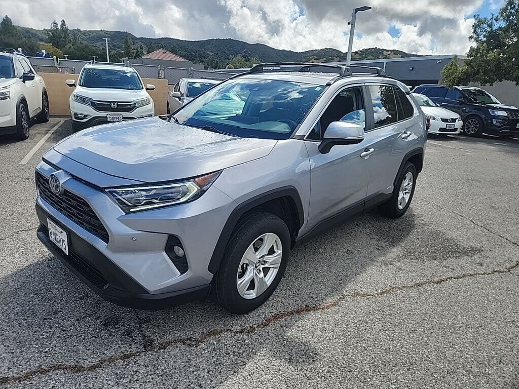 2019 TOYOTA RAV4