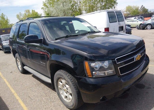 2013 CHEVROLET Tahoe