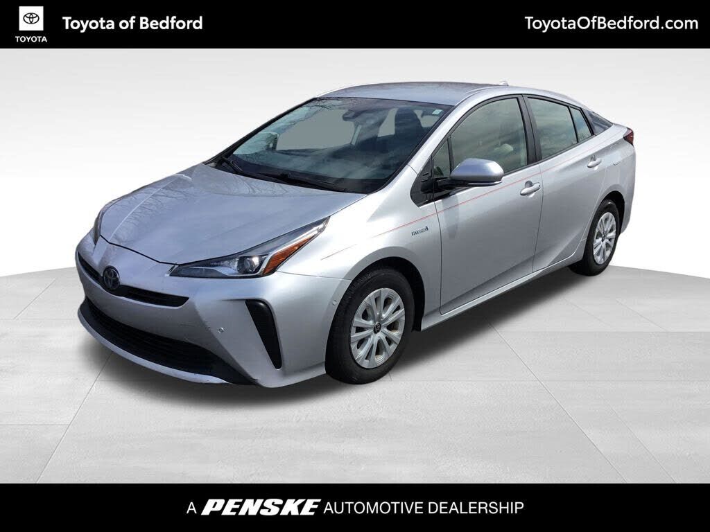 2019 TOYOTA PRIUS