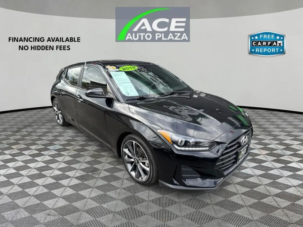 2019 HYUNDAI Veloster