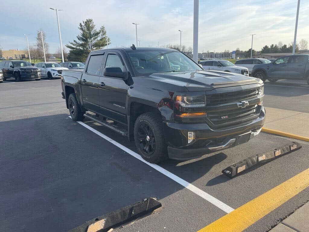 2017 CHEVROLET Silverado