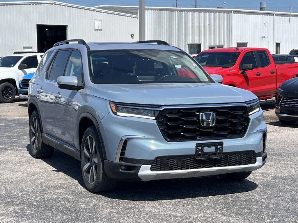 2023 HONDA Pilot