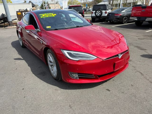 2016 TESLA Model S