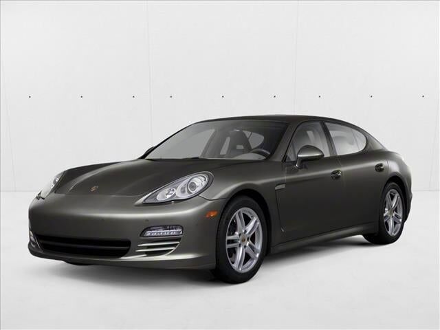 2011 PORSCHE Panamera