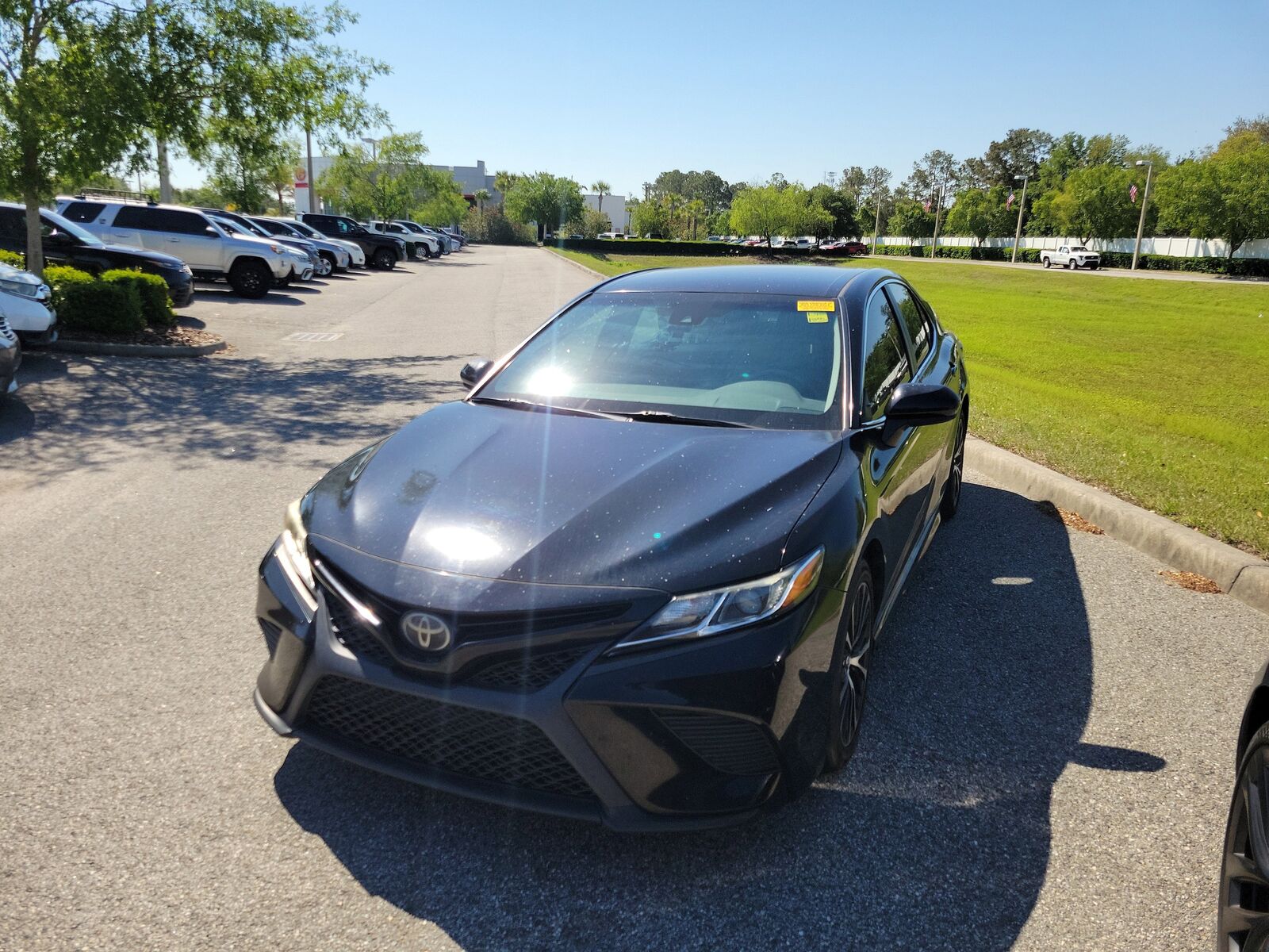 2018 TOYOTA Camry