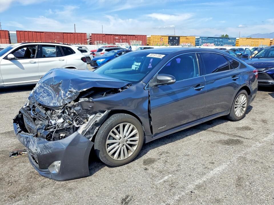 2014 TOYOTA Avalon