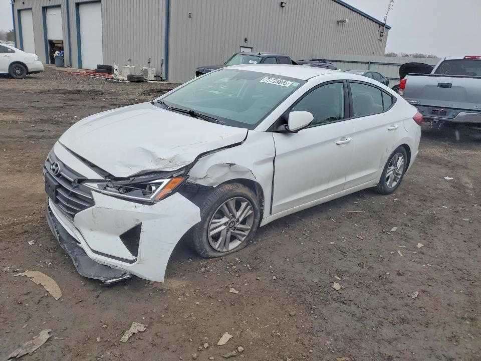 2019 HYUNDAI Elantra