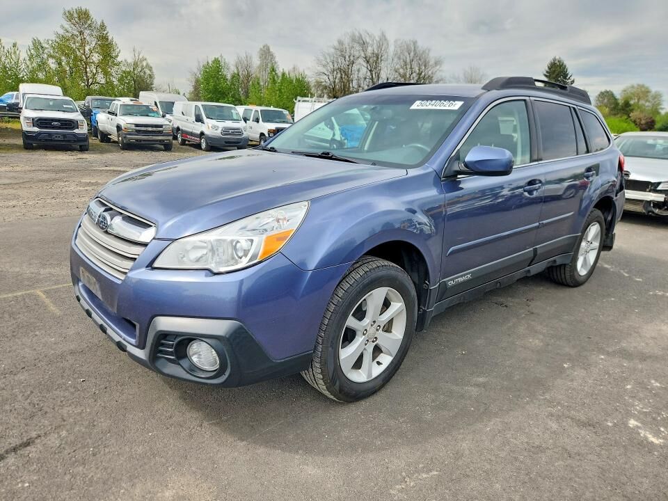 2014 SUBARU Outback