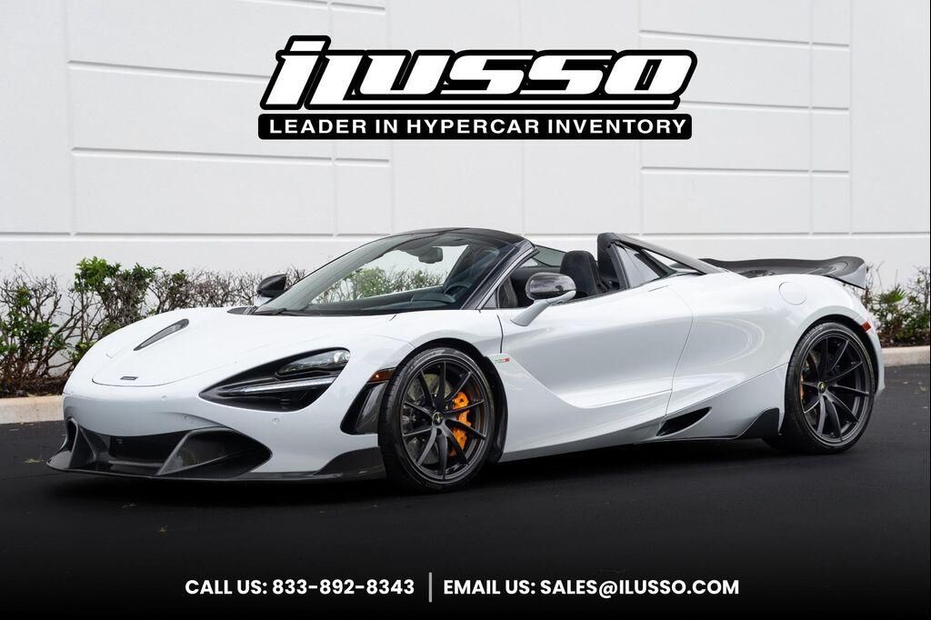 2022 MCLAREN 720S