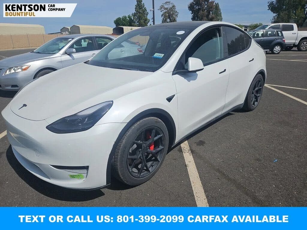 2022 TESLA Model Y