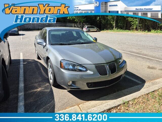 2008 PONTIAC Grand Prix