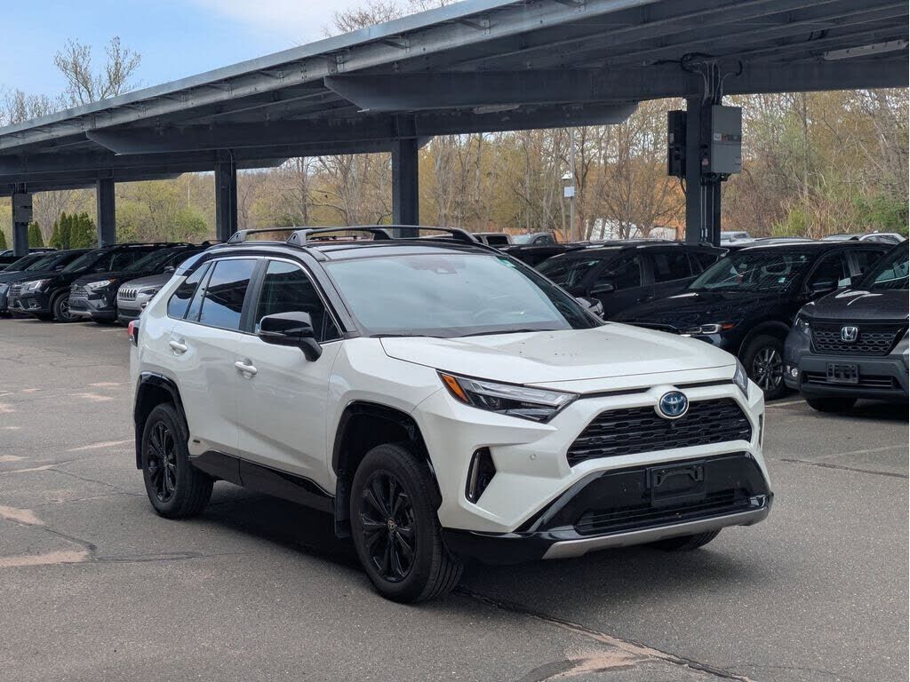 2022 TOYOTA RAV4