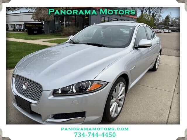 2014 JAGUAR XF