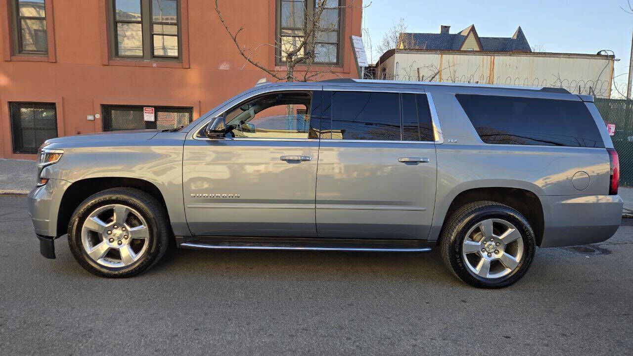 2015 CHEVROLET Suburban