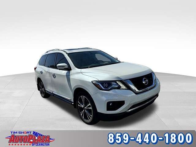 2017 NISSAN Pathfinder