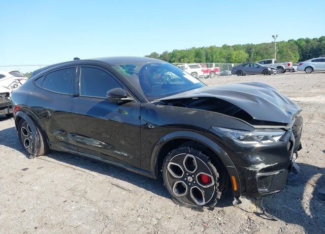 2022 FORD Mach-E