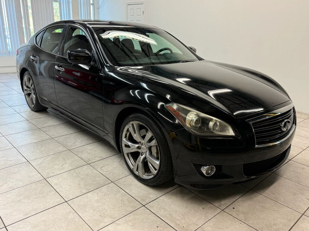 2013 INFINITI M37