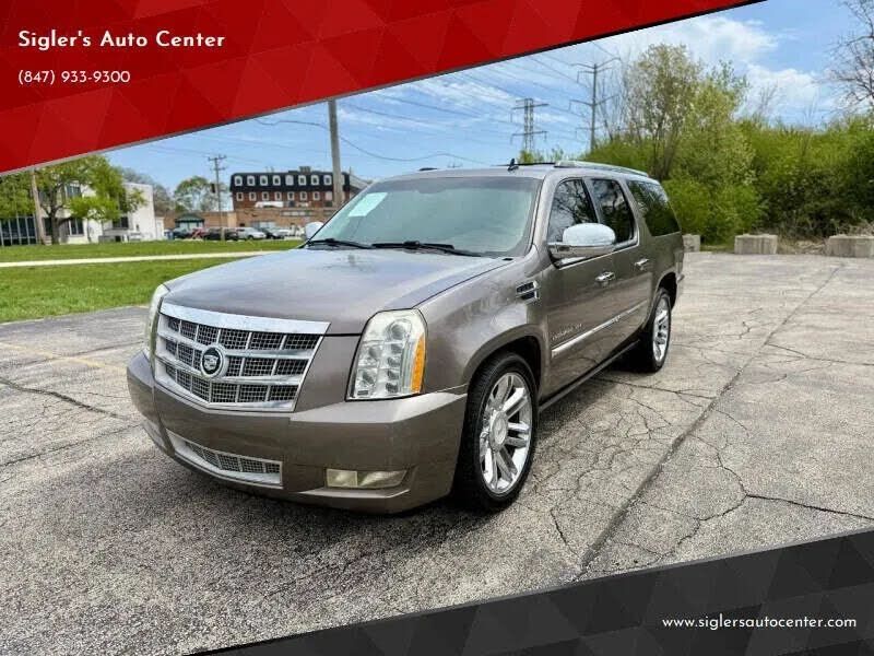 2011 CADILLAC Escalade