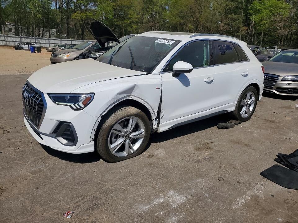 2023 AUDI Q3