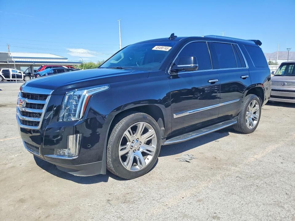 2017 CADILLAC Escalade