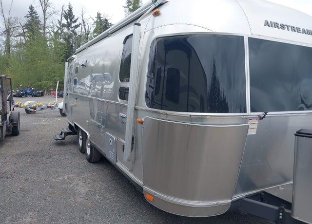 2016 AIRSTREAM International